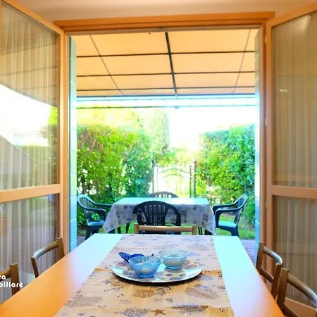 Borgo Dei Fiori A06 Apartment